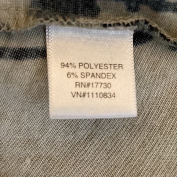 Liz Lange Maturity Shirt - Picture 3 of 6